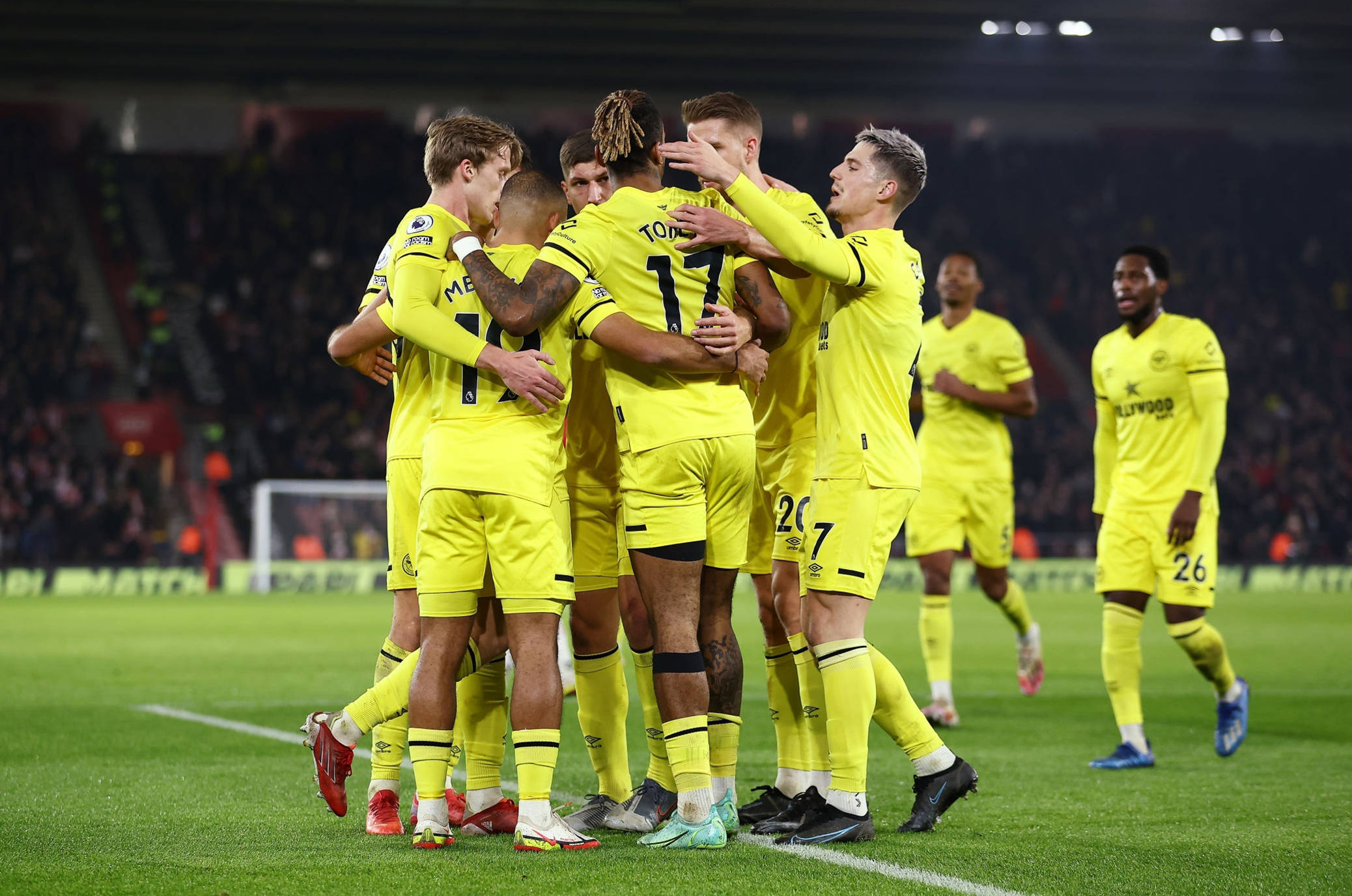 艾玛依然表 艾玛依然表