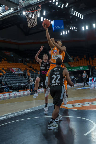 破扳回一球 破扳回一球