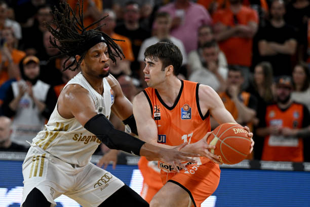 半步距离 半步距离